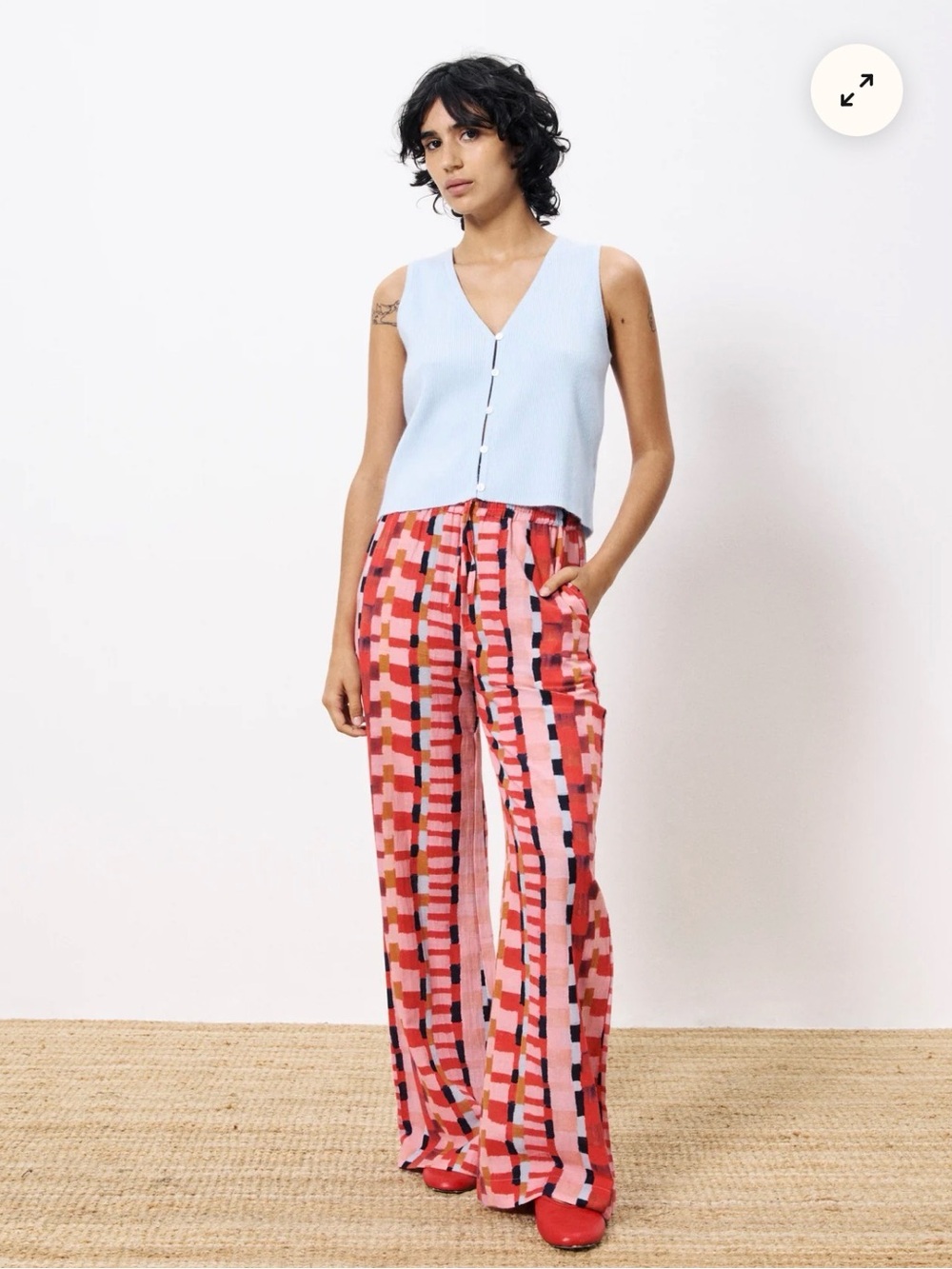 FRNCH Wide-Leg Pants in Pink Multi Geometric Print
